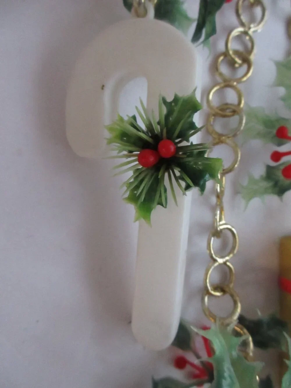 Plastic Christmas Door Hanger Decor Candy Cane Holly Gift Bow Glitter Santa Vtg